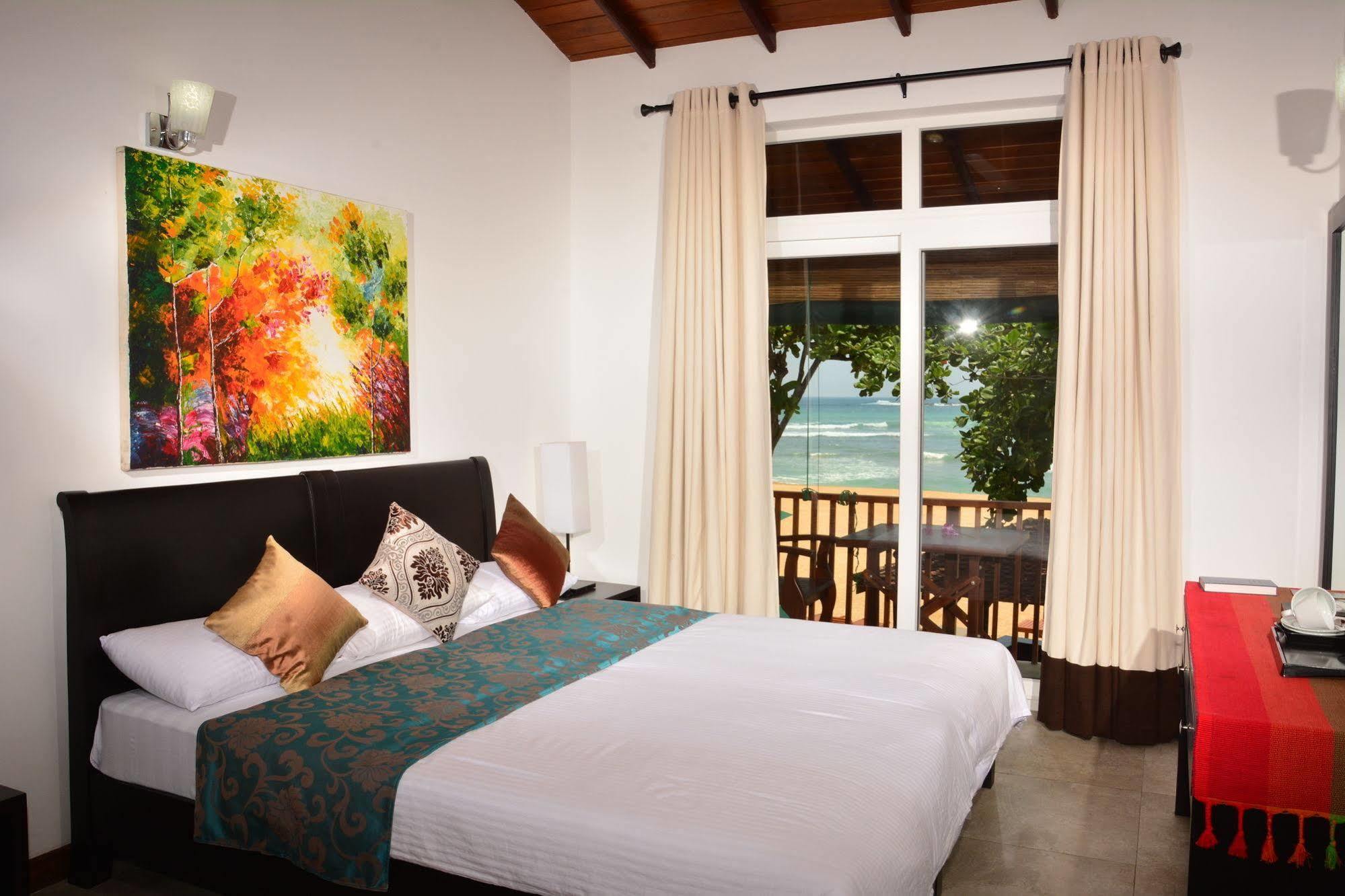 Joe'S Resort Unawatuna Exterior foto